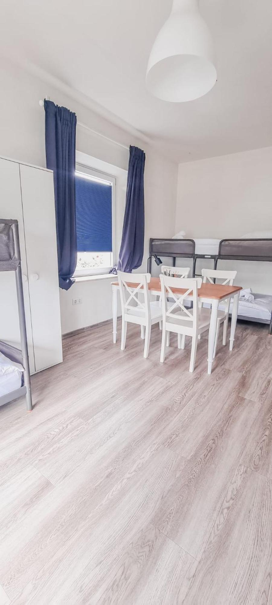 Sechsbettzimmer "Blau" In Zentraler Lage BRE المظهر الخارجي الصورة